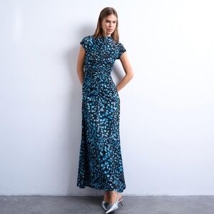Topshop animal print cap sleeve ruched maxi dress in blue size small